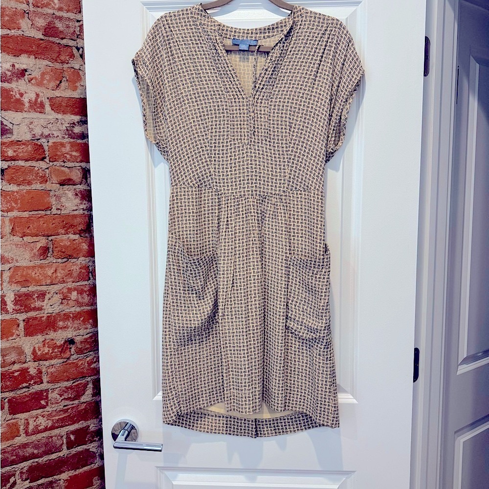 Casual Tan and White V-Neck Mini Dress